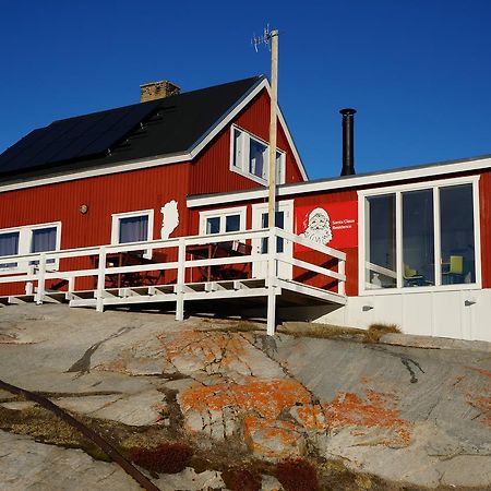 Hotel Nordlys Oqaatsut Eksteriør billede