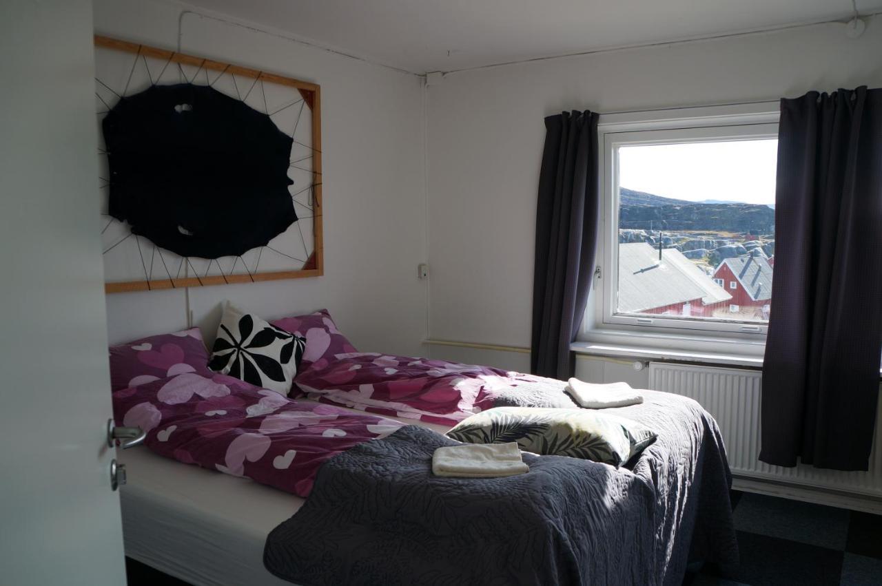 Hotel Nordlys Oqaatsut Eksteriør billede